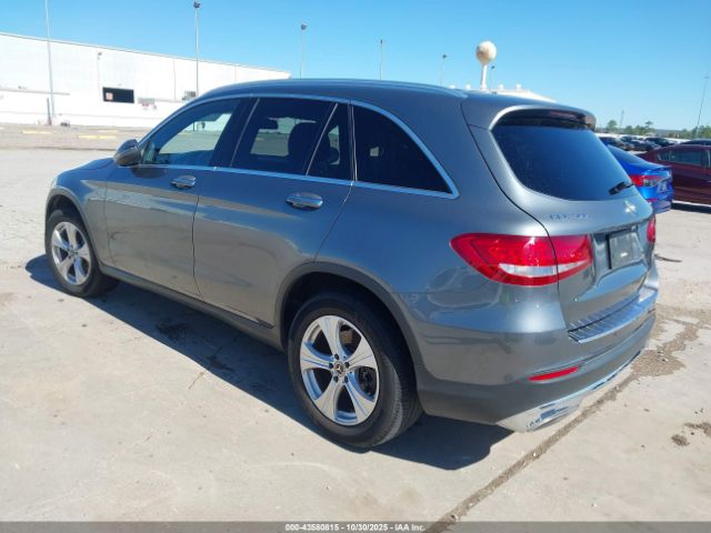 Mercedes-Benz GLC 4matic Image 12