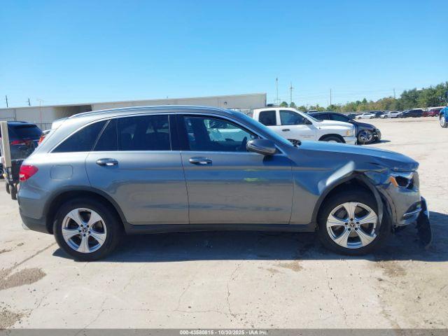 Mercedes-Benz GLC 4matic Image 11