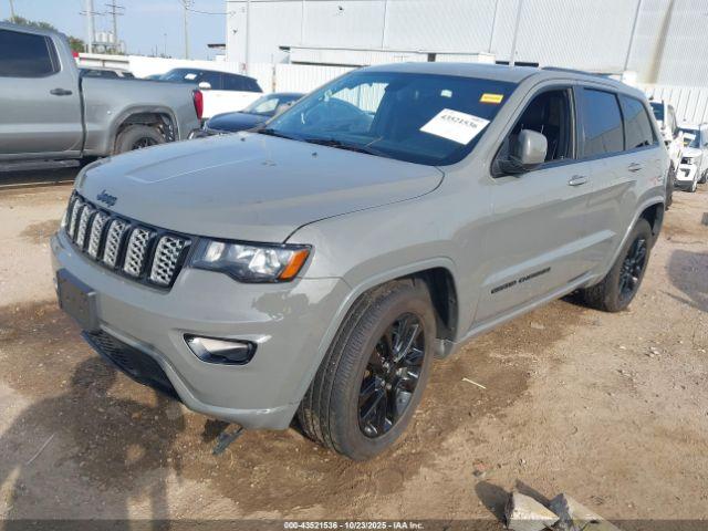 Jeep Grand Cherokee Altitude 4x2 Image 8