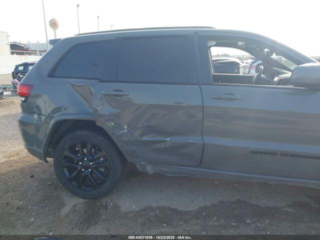 Jeep Grand Cherokee Altitude 4x2 Image 5