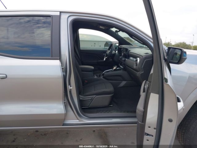 Chevrolet Colorado 2wd Lt Image 7