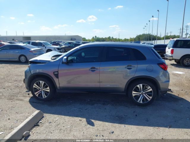 Mitsubishi Outlander Image 3