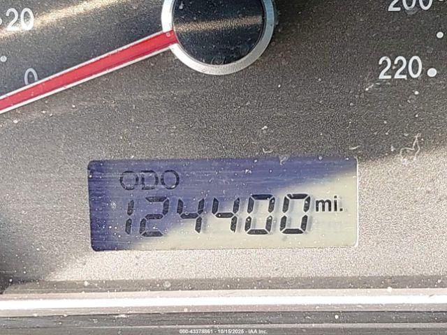 Hyundai ELANTRA Image 11