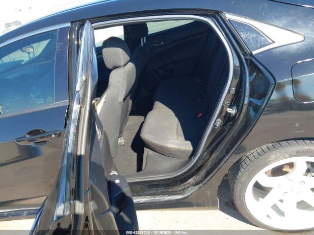 Honda Civic Lx Image 5