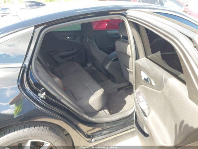 Chevrolet Malibu Fwd Rs Image 4