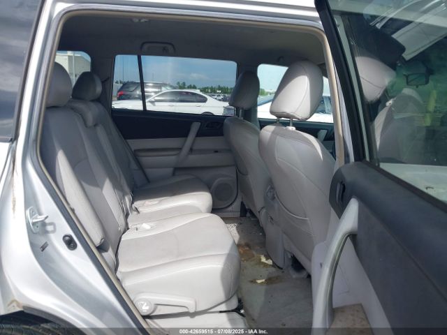 Toyota Highlander Image 7