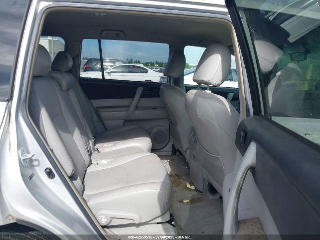 Toyota Highlander Image 7