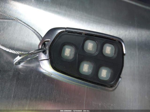 Cadillac XTS Luxury Image 10