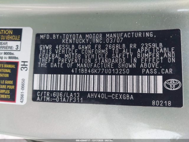 Toyota Camry Image 15