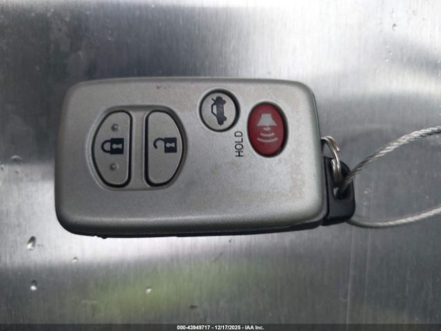 Toyota Camry Image 8