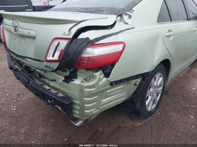 Toyota Camry Image 18