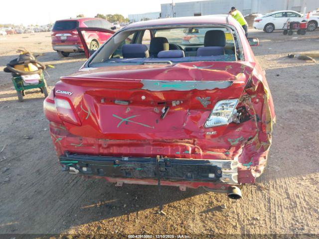 Toyota Camry Se Image 5