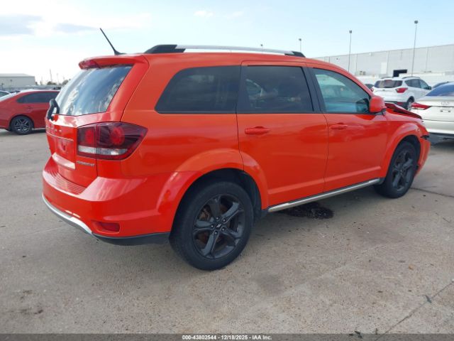 Dodge Journey Crossroad Image 5