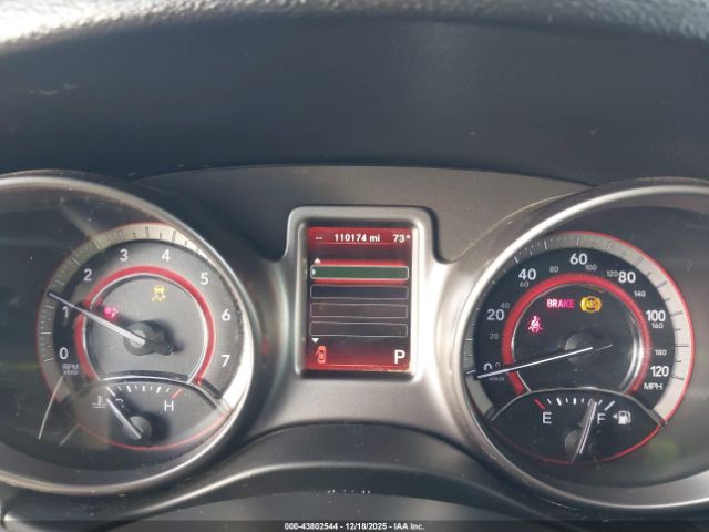 Dodge Journey Crossroad Image 15