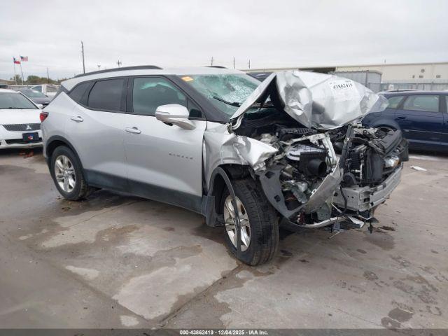  Salvage Chevrolet Blazer
