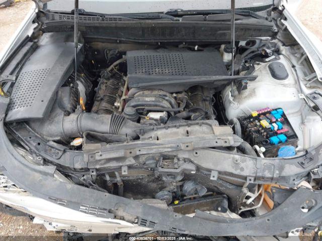 Hyundai Equus Signature Image 3