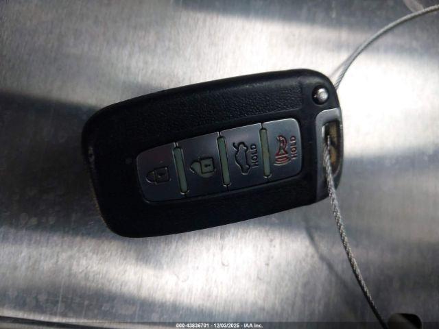 Hyundai Equus Signature Image 10