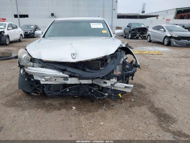 Hyundai Equus Signature Image 9