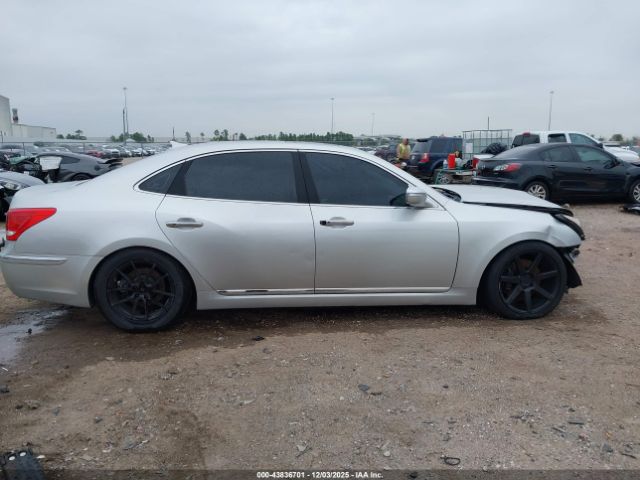 Hyundai Equus Signature Image 12