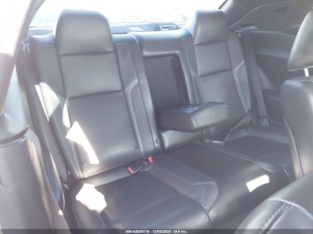 Dodge Challenger Sxt Plus Image 11