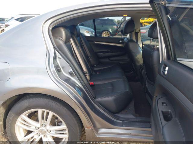 INFINITI G37x Image 11