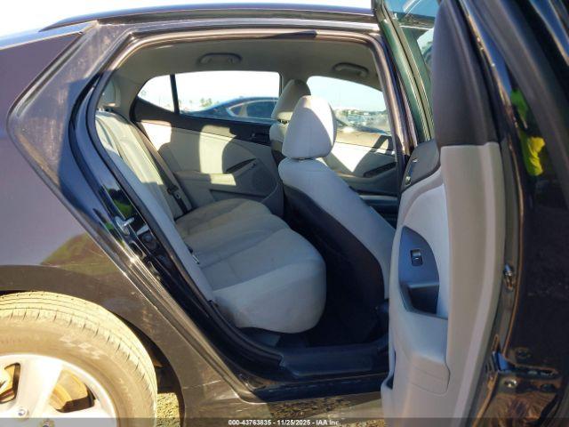 Kia Optima Lx Image 7