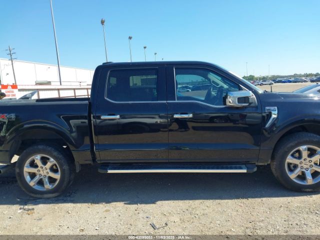 Ford F-150 Lariat Image 14