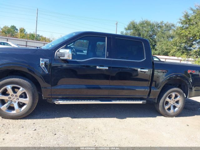 Ford F-150 Lariat Image 4
