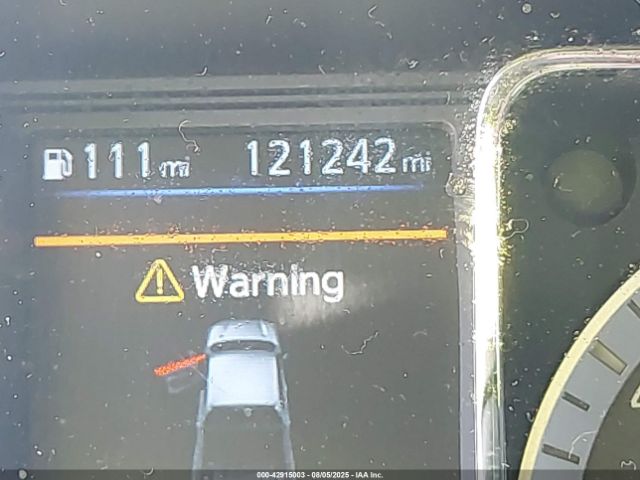 Nissan Titan S Image 16