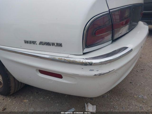 Buick Park Avenue Image 12