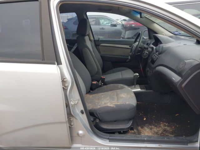 Chevrolet Aveo 1lt Image 11