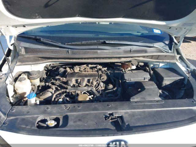 Kia Sedona Lx Image 12