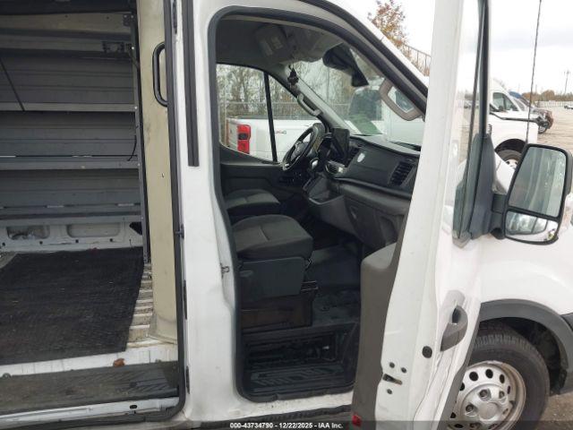 Ford Transit Image 6