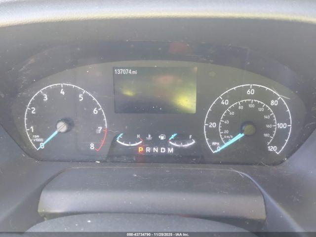 Ford Transit Image 8