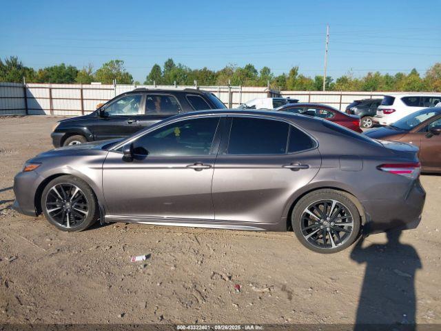 Toyota Camry Xse V6 Image 14