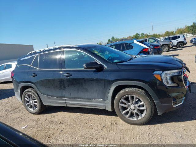 GMC Terrain Awd Slt Image 9