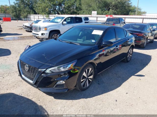 Nissan Altima Sv Fwd Image 5