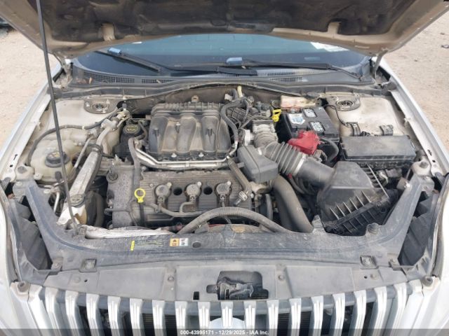 Mercury Milan Premier Image 6