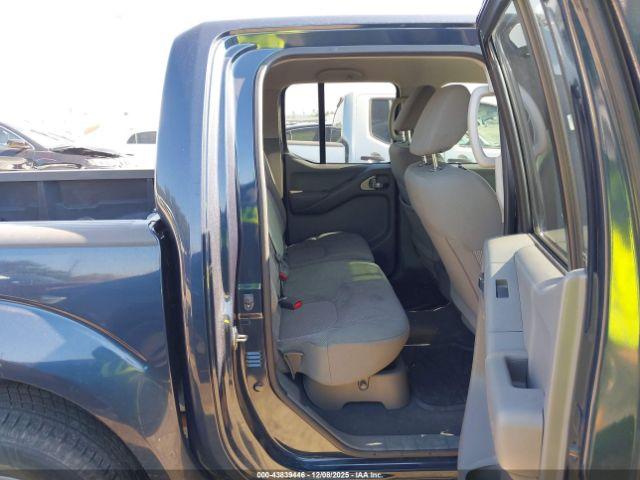 Nissan Frontier Sv Image 8