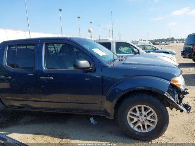 Nissan Frontier Sv Image 13