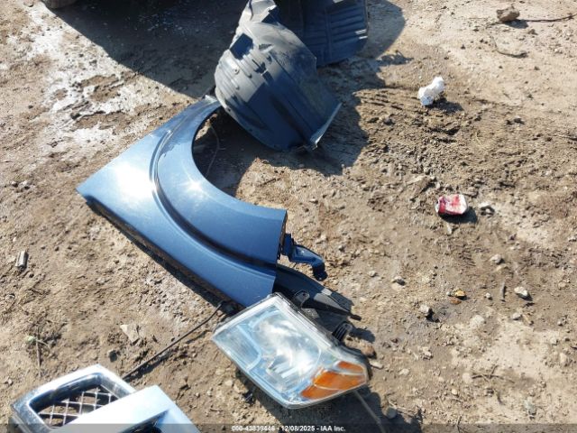 Nissan Frontier Sv Image 19