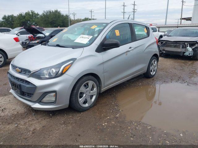 Chevrolet Spark Ls Cvt Image 5