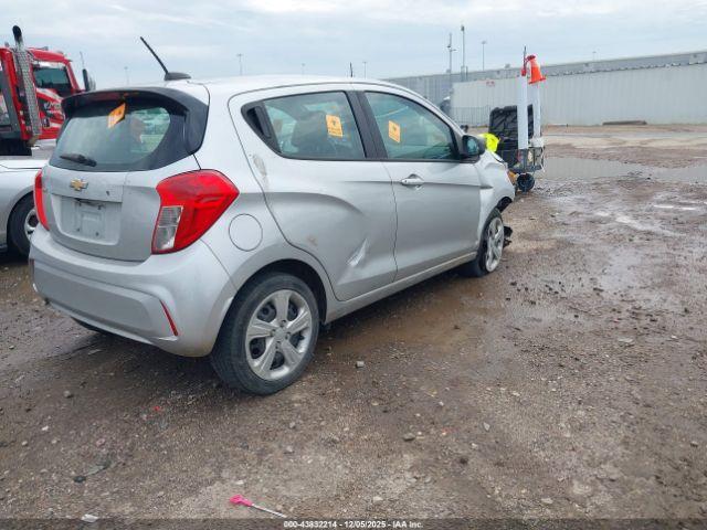 Chevrolet Spark Ls Cvt Image 2