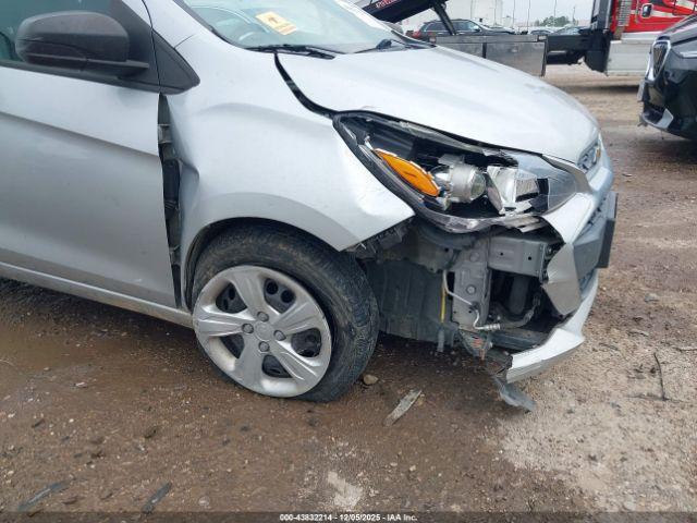 Chevrolet Spark Ls Cvt Image 3