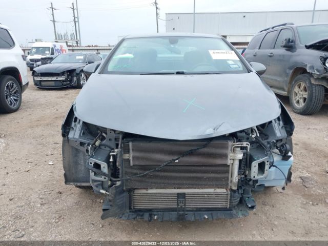 Chevrolet Cruze Lt Auto Image 5