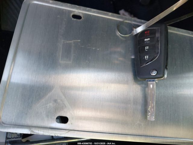 Toyota Corolla Le Image 2