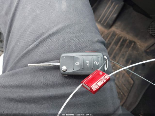 Volkswagen Jetta 2.0l Tdi S Image 7