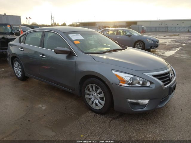 Nissan Altima 2.5 S Image 1
