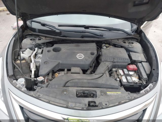 Nissan Altima 2.5 S Image 11