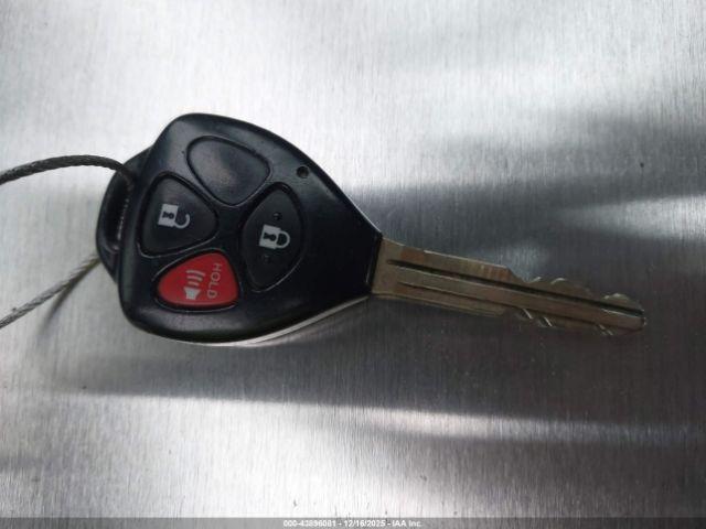 Toyota RAV4 Sport Image 8